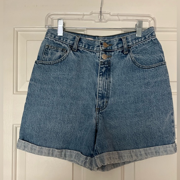 No Boundaries Pants - Y2K Vintage Jean Shorts | Size 9/10